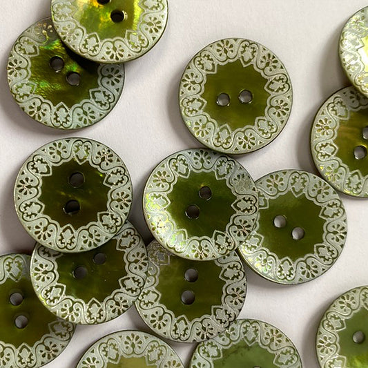 Pearly green shell button with laser edge