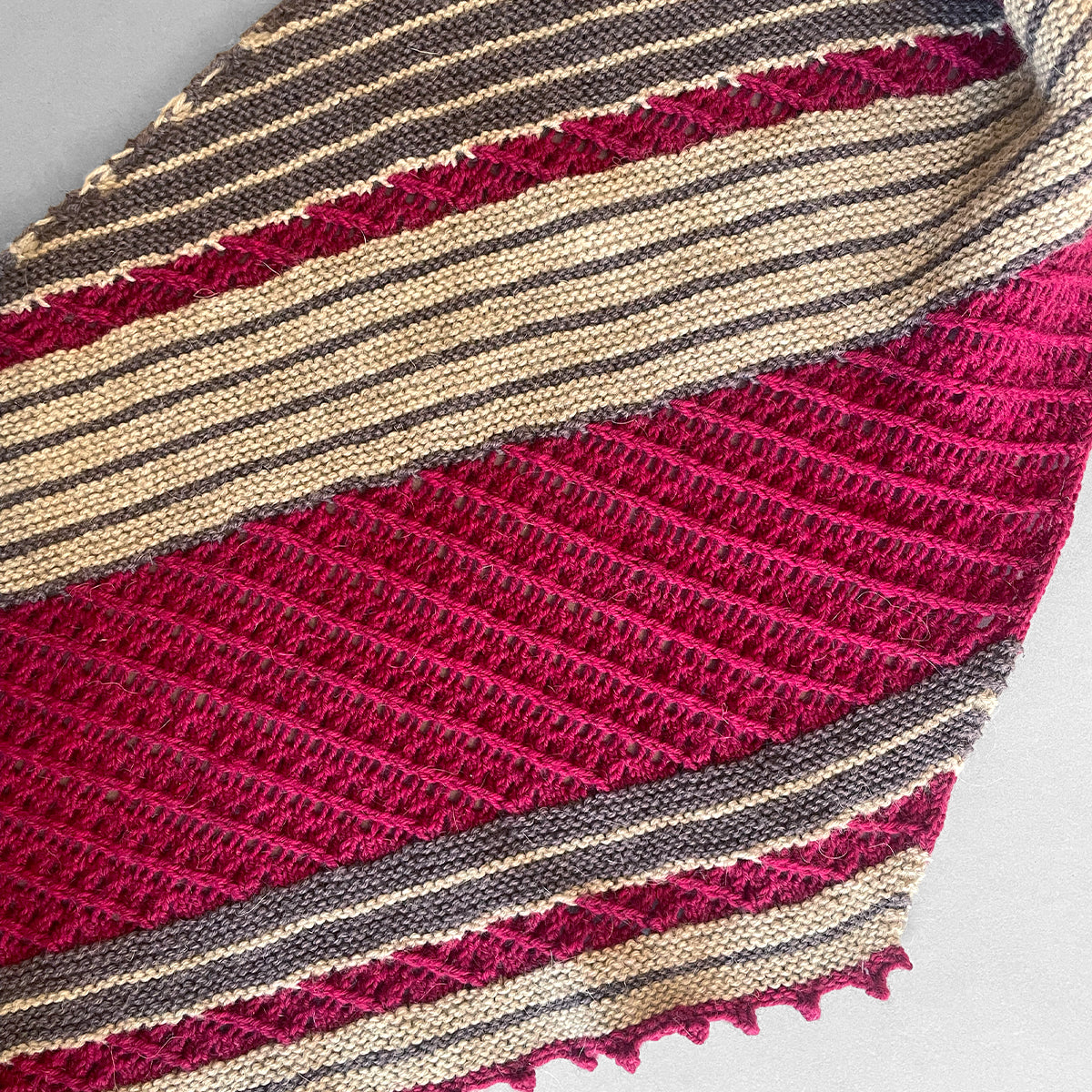 Tamdou Shawl