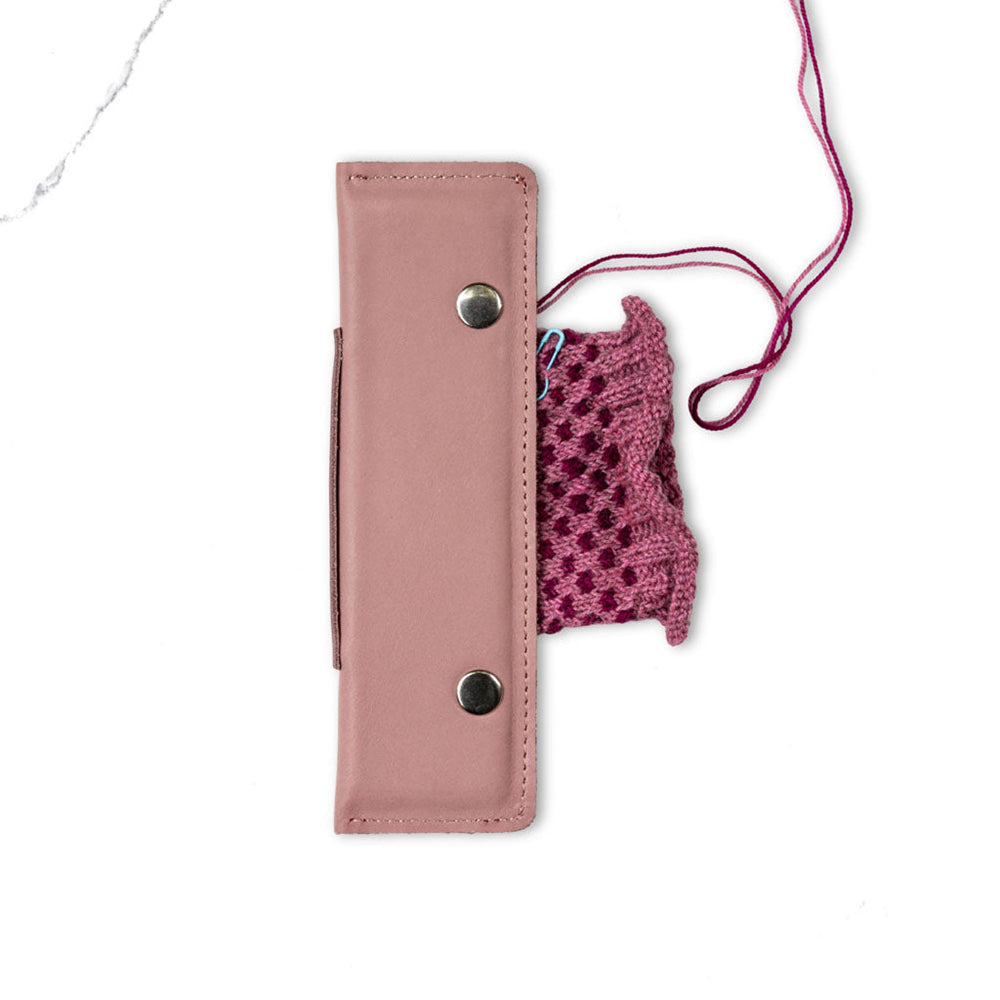 Needle Cozy
